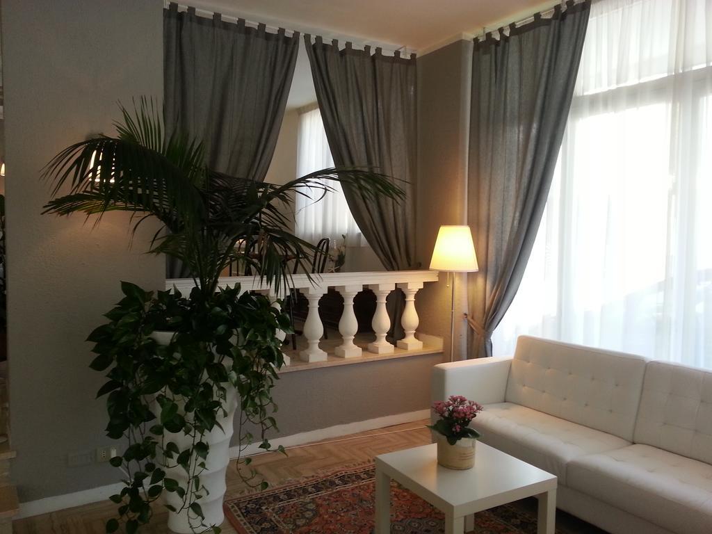 Hotel Monaco - Parcheggio Incluso Min 2 Gg Milano Marittima Extérieur photo